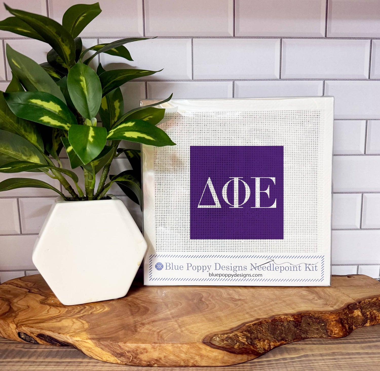 Delta Phi Epsilon