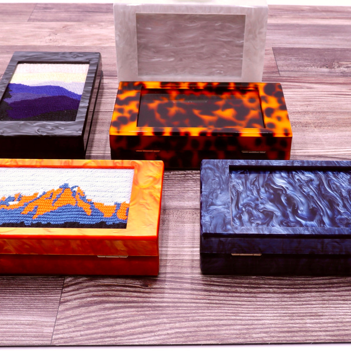 Acrylic Clutch for the 6x4 Needlepoint