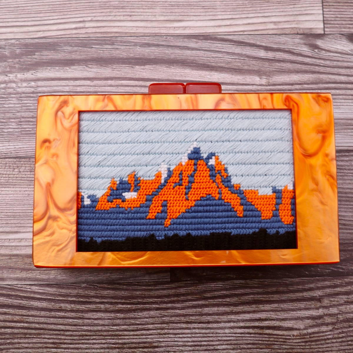 Acrylic Clutch for the 6x4 Needlepoint