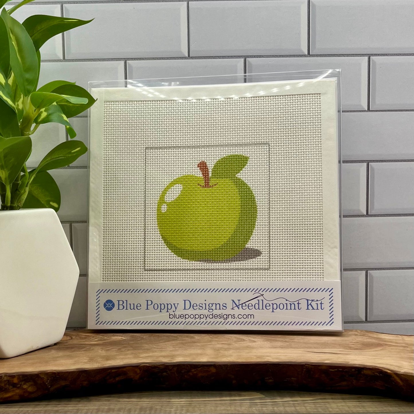 Green Apple Needlepoint Design
