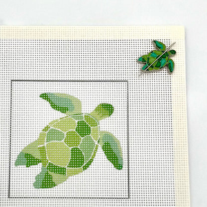 Green Turtle Needle-Minder