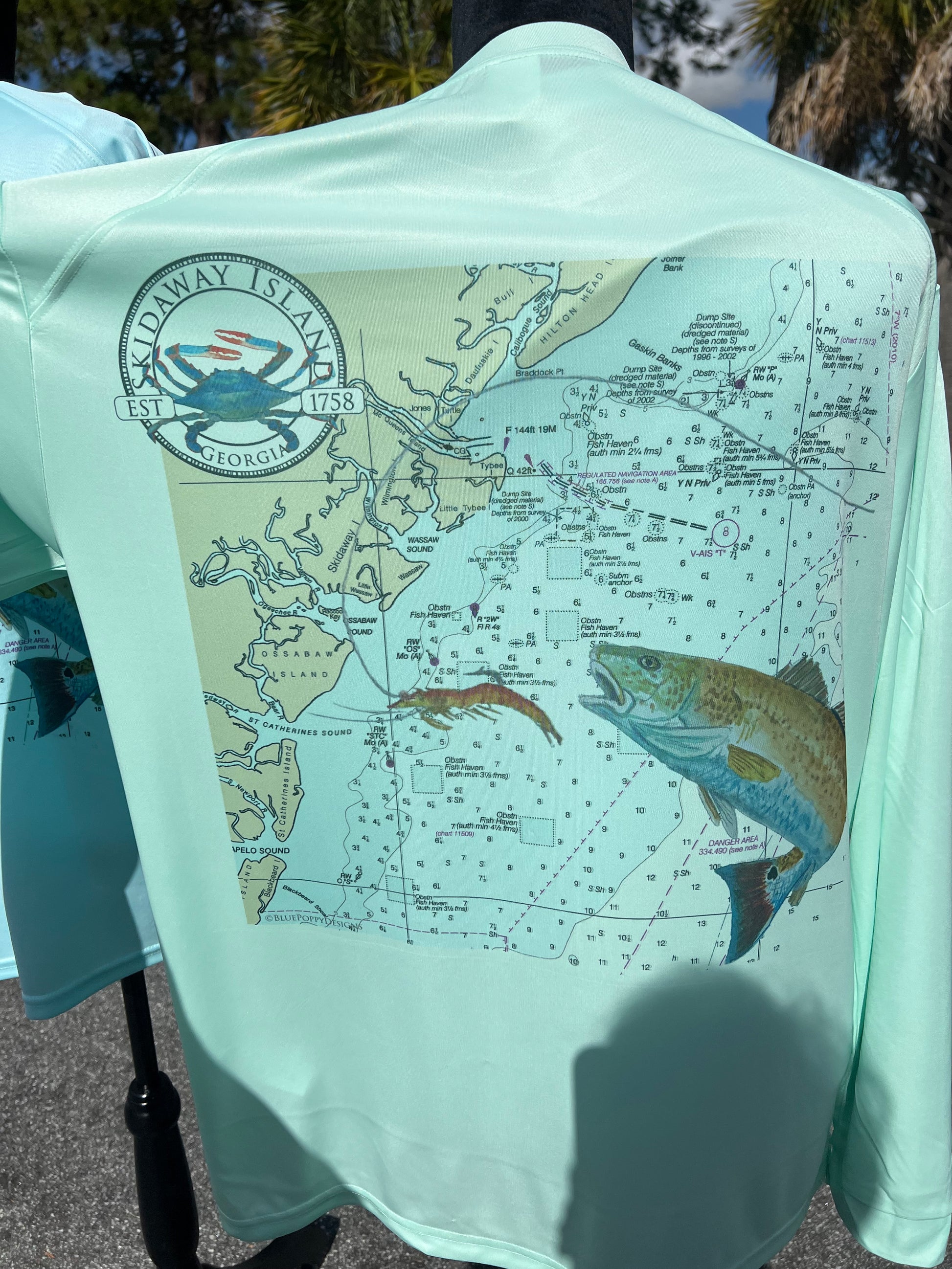 Skidaway Island Men's Salwater Fishing UPF 50 Performance Long Sleeve T-shirt T-Shirt Blue Poppy Designs   